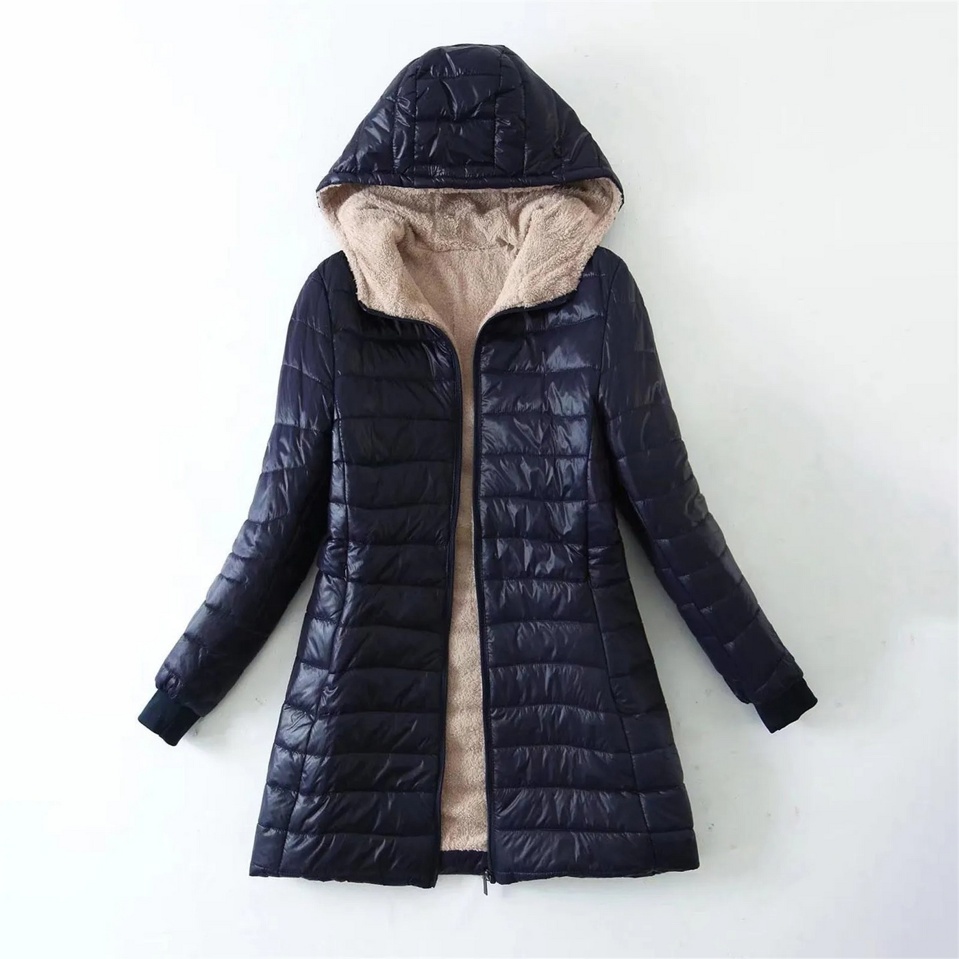 Abrigo de Invierno con Capucha