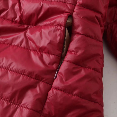 Abrigo de Invierno con Capucha