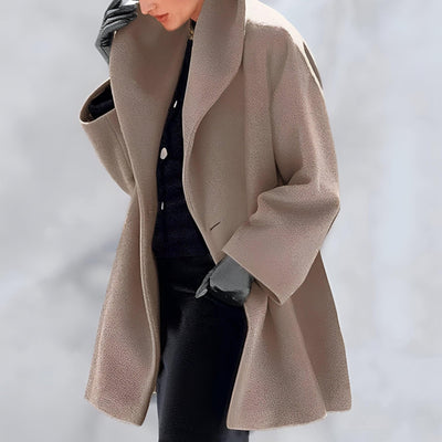 Eleva tu estilo con el lujoso abrigo de lana Viela®