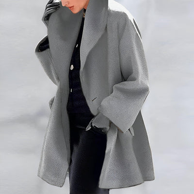 Eleva tu estilo con el lujoso abrigo de lana Viela®